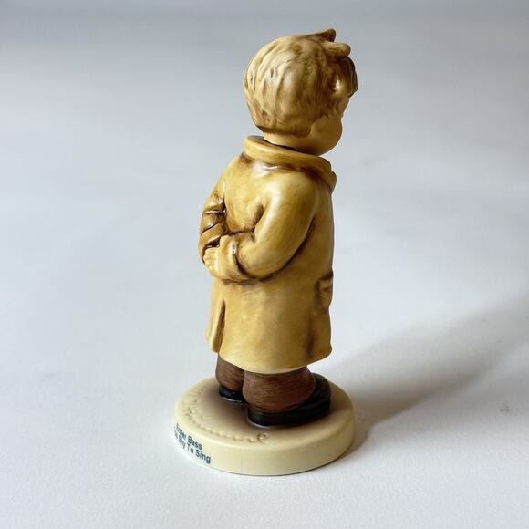 Hummel Figure Too shy to Sing #845 First Bass Boy in box Goebel Figurine T90 - Picture 3 of 6